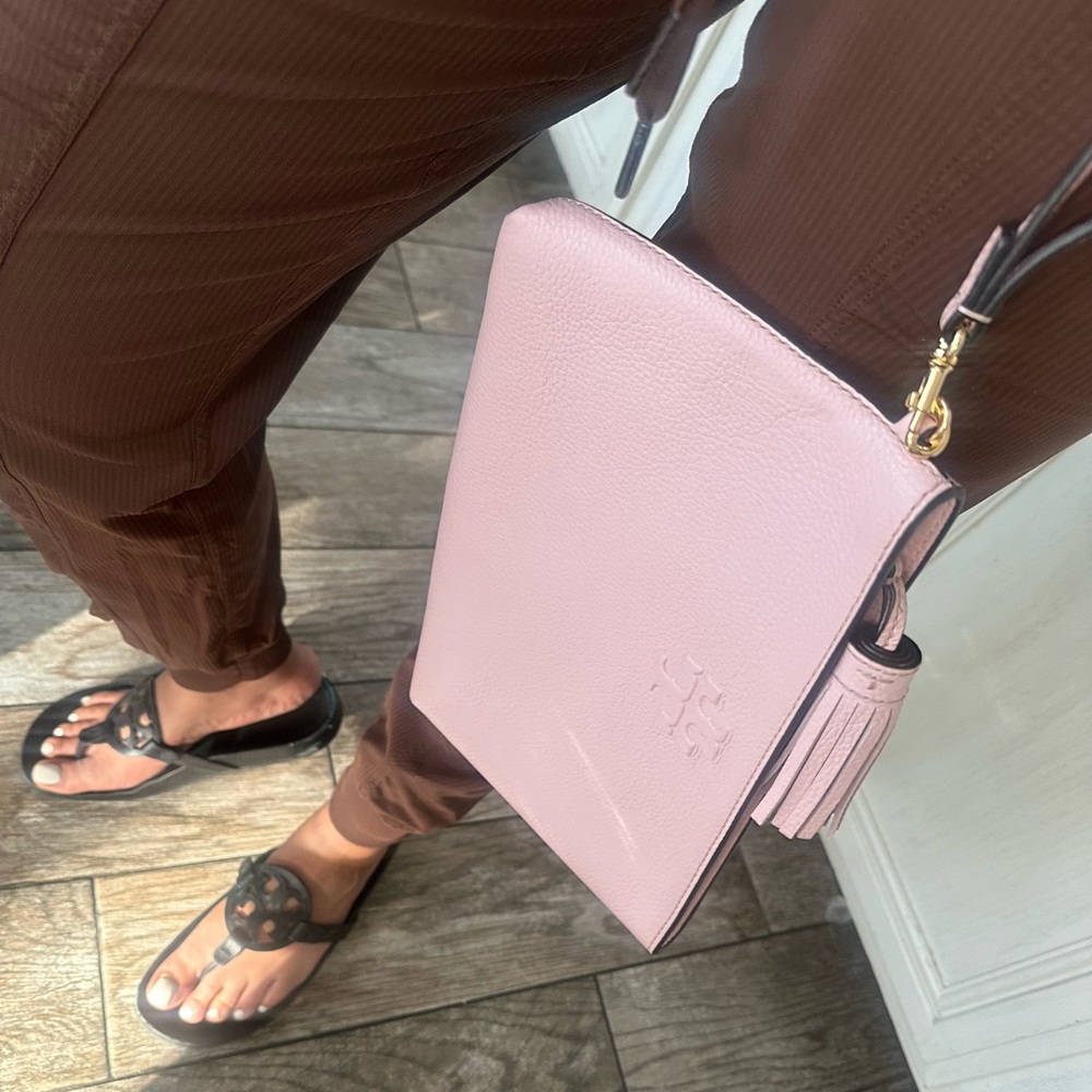 New Tory Burch Thea large leather pouch clutch pink - Picture 5 of 10